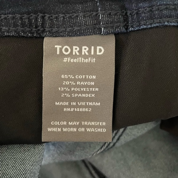 Torrid Jean Shorts Denim Corset High Rise Shortie Short Super Soft Dark Wash 26 - Picture 9 of 10